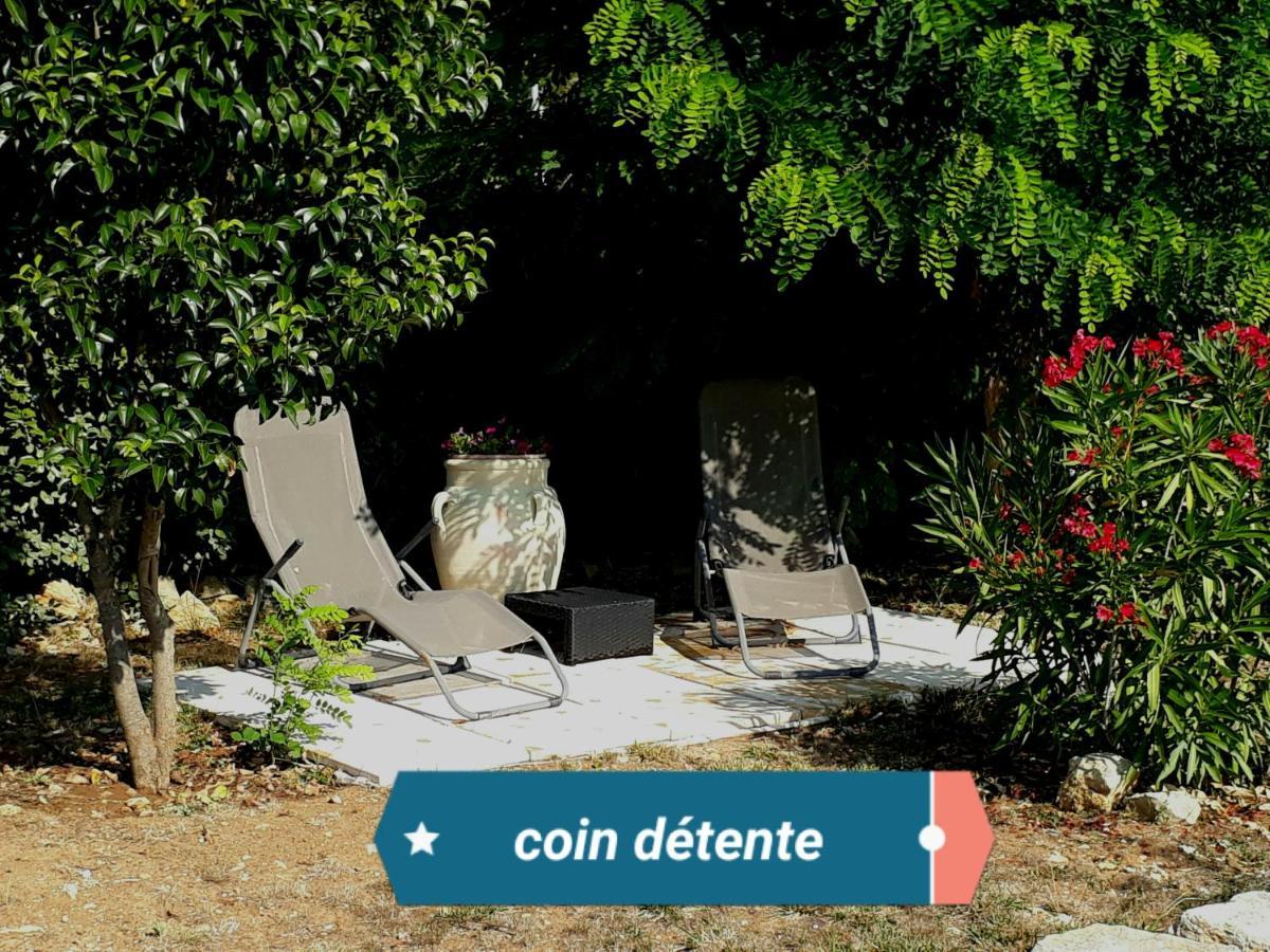 La Colombe Bed & Breakfast Tourrettes Ngoại thất bức ảnh